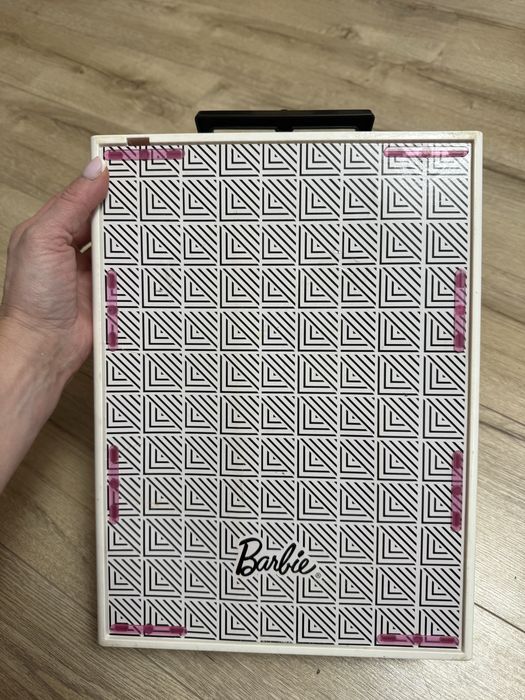 Шафа для барбі, оригінал