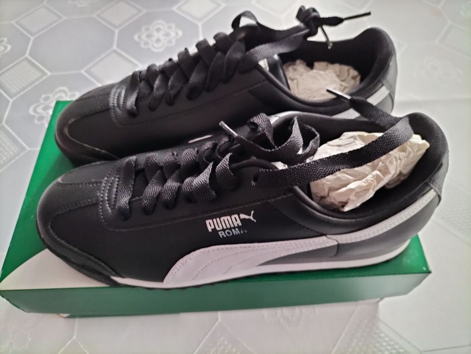 Buty damskie Puma.