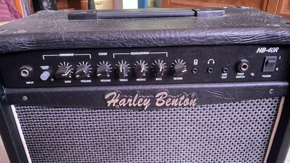 Amplificador Harley Benton HB-40R