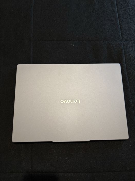 Lenovo ideapad Ryzen 7  Ram 32gb