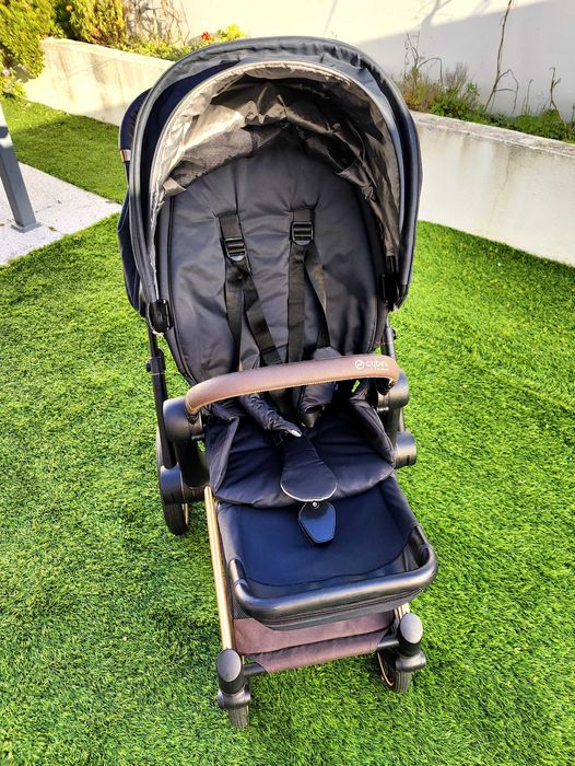 Carrinho Priam Cybex com plataforma sit com assento