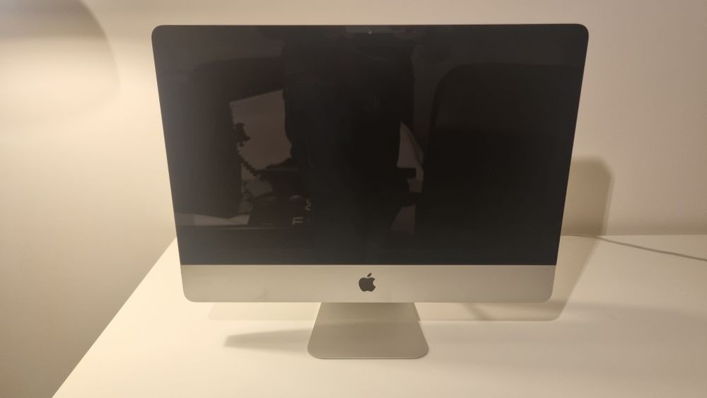iMac 21.5" i5 12gb ram | 256gb ssd