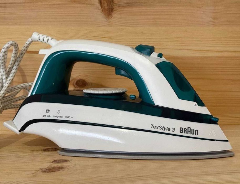 Ferro a vapor BRAUN TexStyle 3 Ceramic