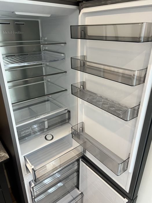 Frigorífico Samsung 390L RB38A7B5DB1