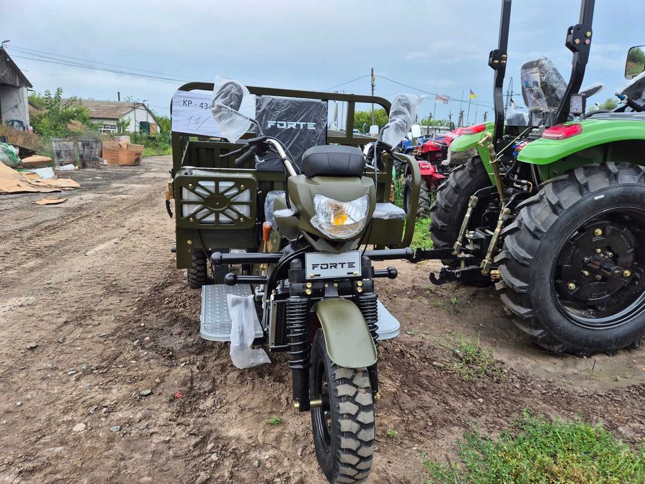 Трицикл Бензиновий Грузовой Дозер 250сс 130*200 кузов