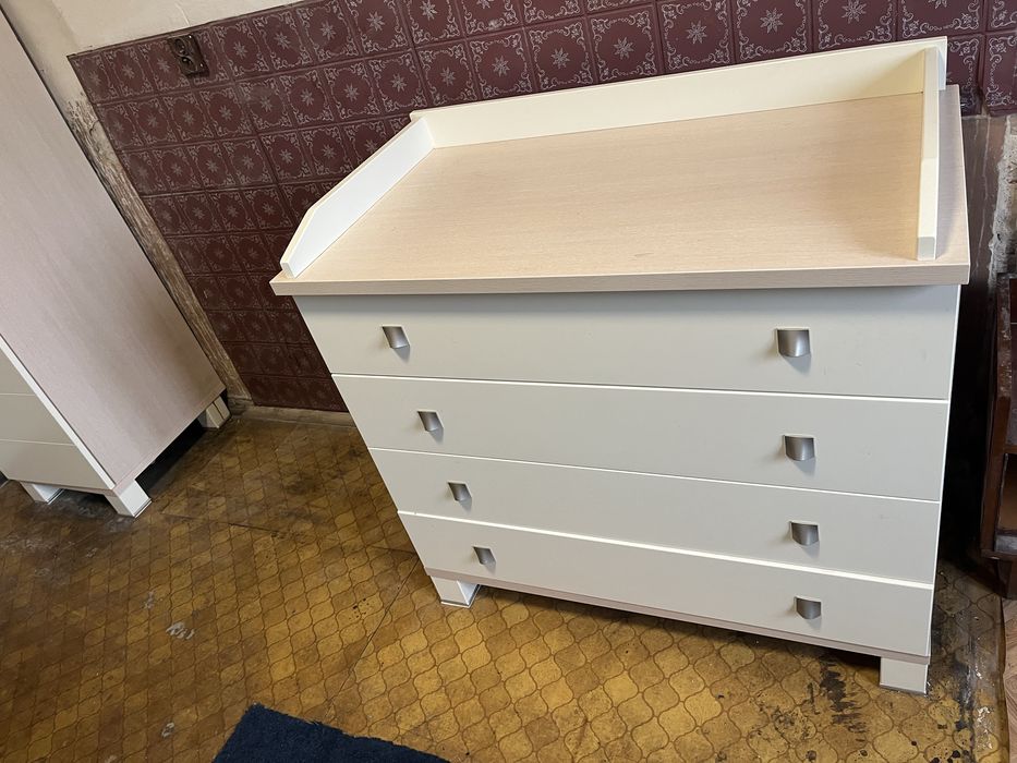 Komoda wraz z szafa firmy VOX