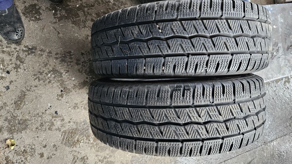 Opony   zimowe   205.65 16 C Hankook