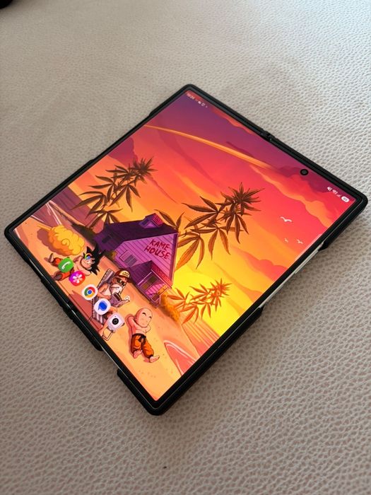 Samsung galaxy Z Fold 8 Ultra 256gb