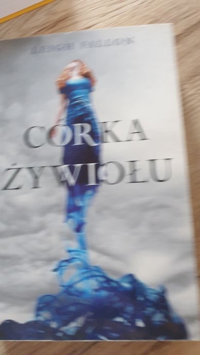 Leigh Fallon "Córka żywiołu"
