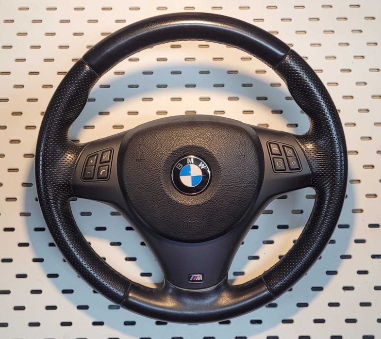 Kierownica m pakiet BMW 1 3 E81 E82 E83 E87 E88 E90 E91 E92 E93