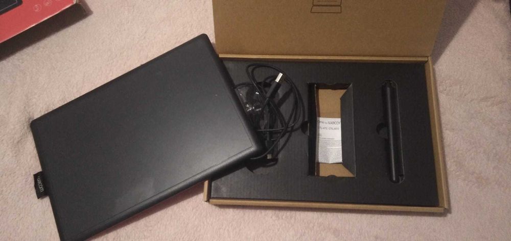Wacom CTL-472 Medium Size Graphics Tablet64553319605251120