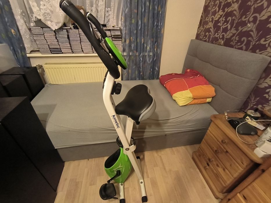 Rowerek stacjonarny firmy Kinetic