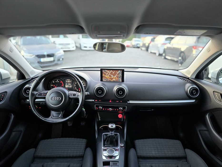 AUDI A3 8V S LINE 1.6TDI 110CV "LOOK RS3"