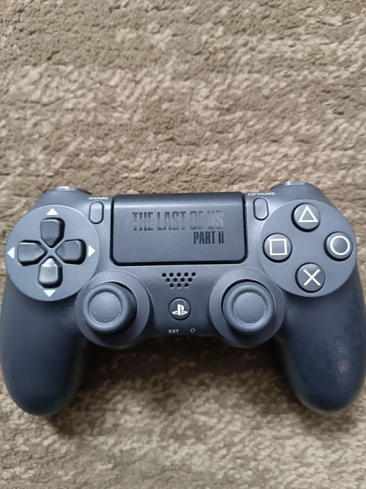 Продам геймпад The last of us