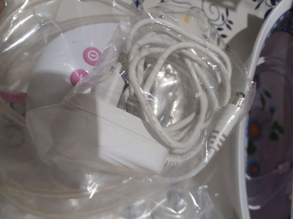 Vendo bomba tira leite eléctrica marca chicco
