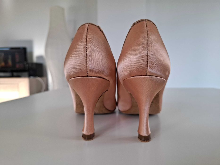 Obuwie taneczne taniec towarzyski buty standard