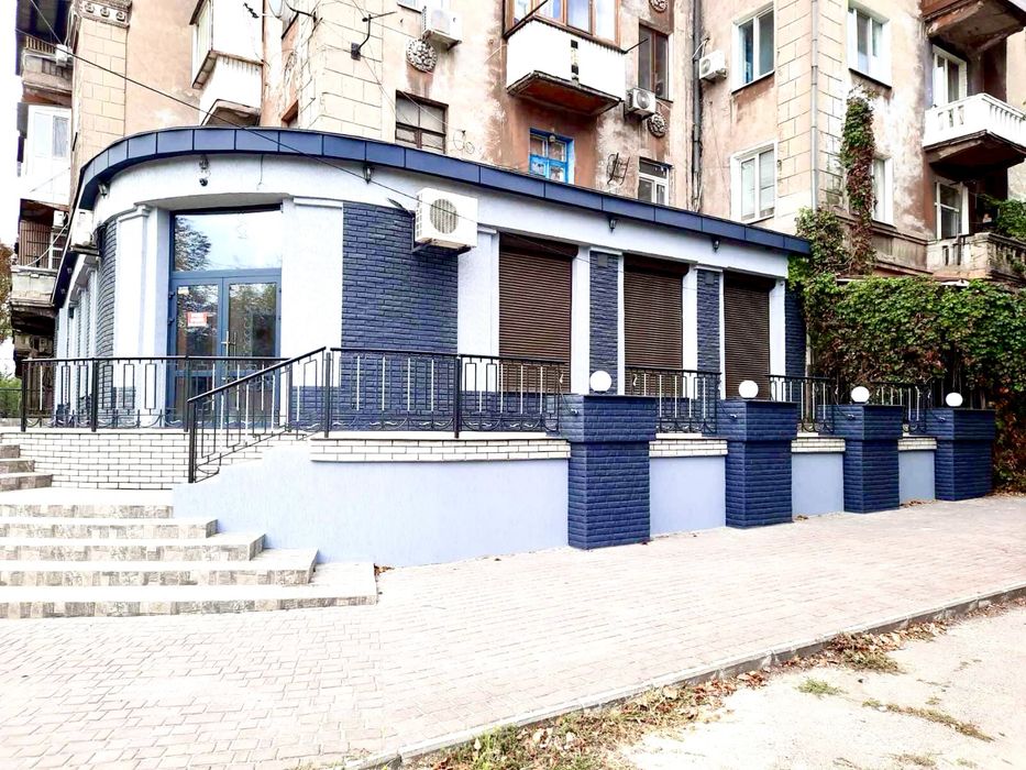 Продажа помещения, 176 м.кв, терасса, фасад, мебель, ремонт, Соцгород.