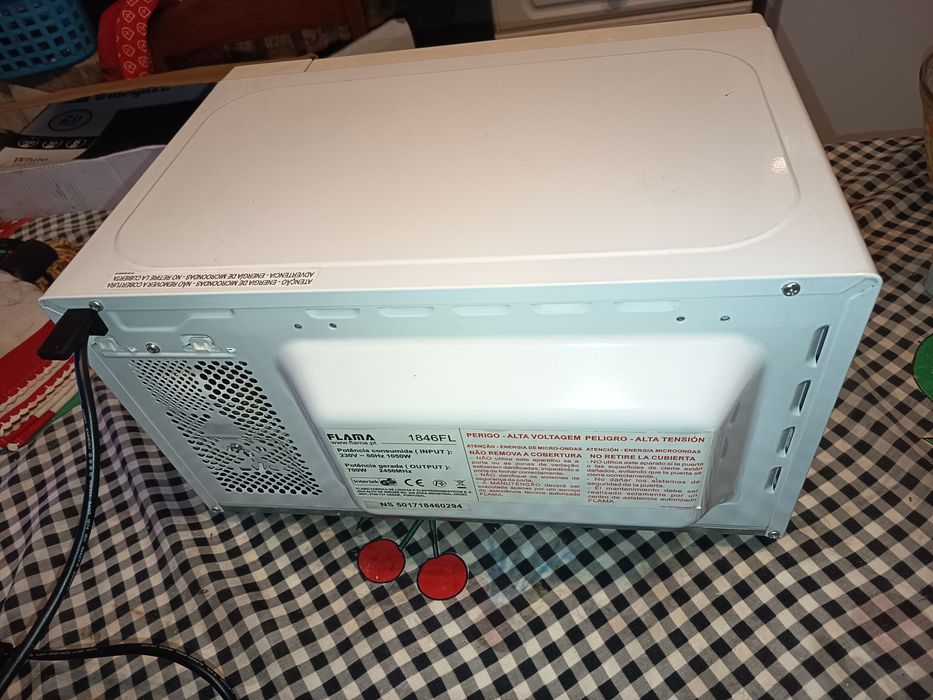 Micro-ondas FLAMA 1816FL (20 L - Sem Grill - Branco)