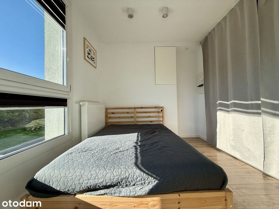 2 miejsca postojowe / balkon / tuż obok tramwaju / ul. Mogilska