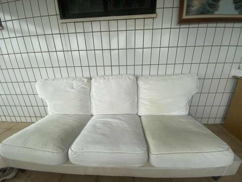 sofa branco 3 pessoas