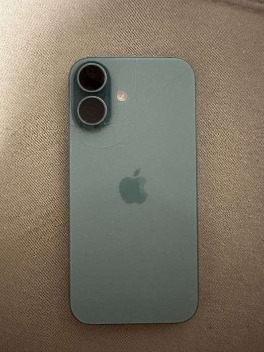 iphone 16 256gb 95% akb