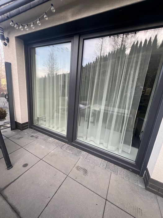 Sprzedam okno tarasowe przesuwne(rezereacja)