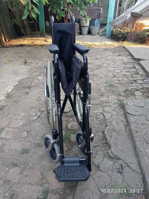 Інвалідна каляска