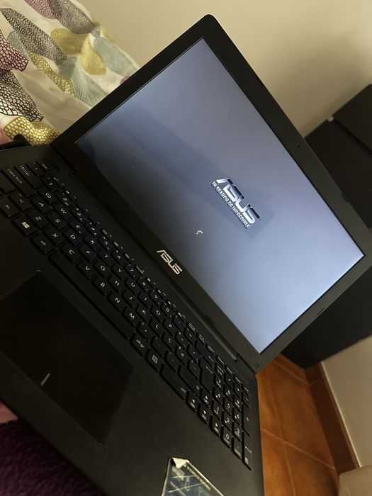 Computador ASUS F553M