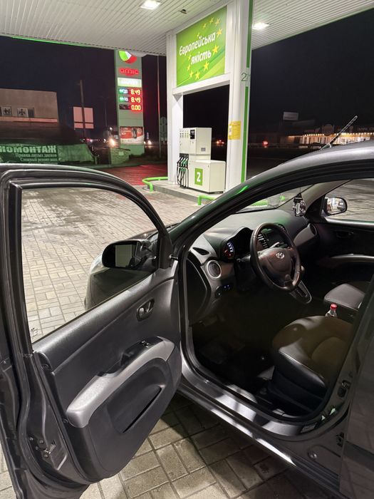 Hyundai i10 в идеальном состоянии!!!