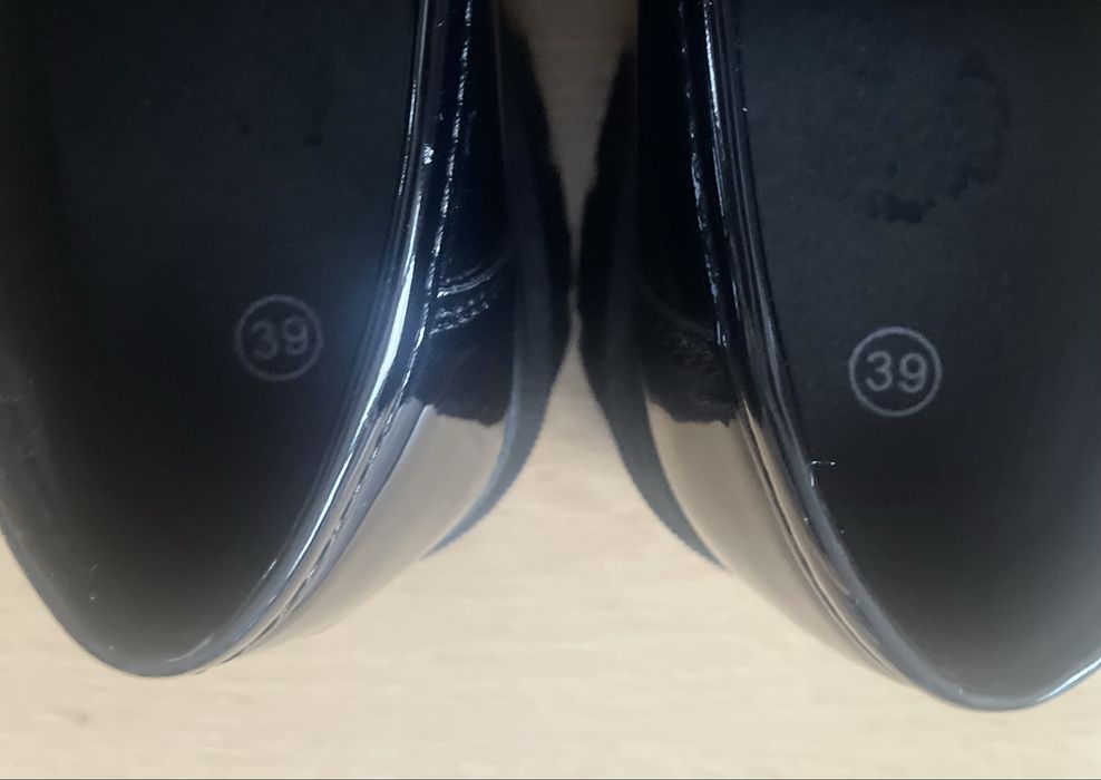 Buty mokasyny loafersy  lakierowane 39 czarne skóra j. Badura
