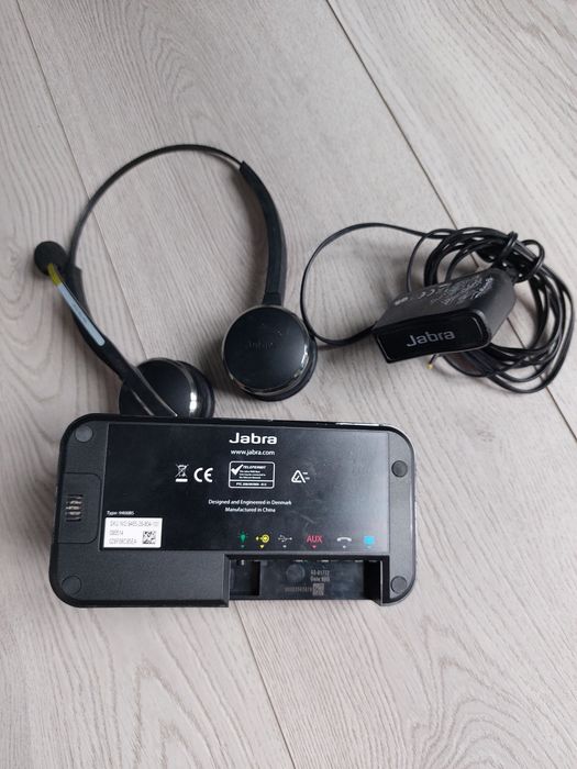 Bezprzewodowe słuchawki ze stacją ładująca Jabra Pro 9400BS