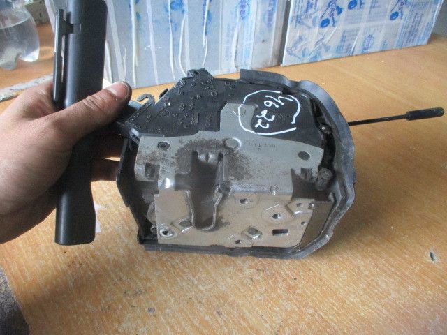 Fechadura / fecho porta frente direito BMW 3 Coupé (E46)