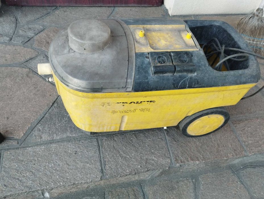 Odkurzacz piorący karcher puzzi 100