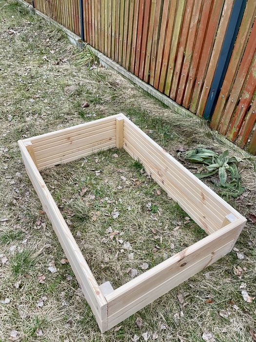 Wiosna nadchodzi – czas na ogród! Donice i warzywniki z litego drewna