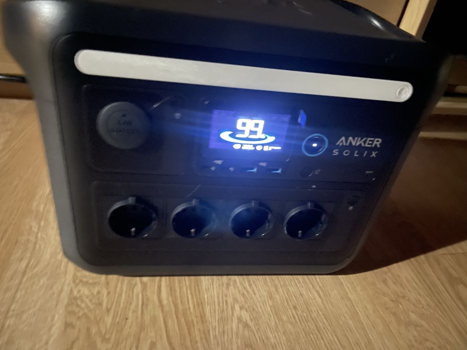 Anker Solix C1000 X (1800 Вт) портативна електростанція