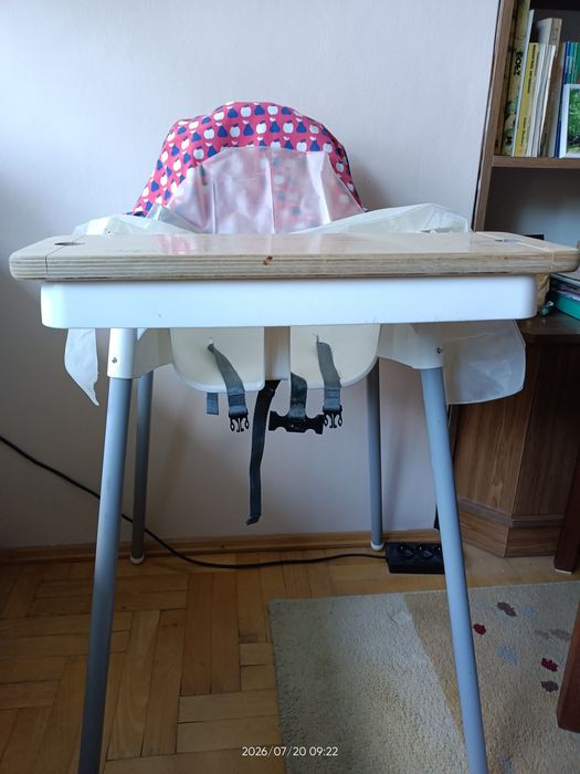 Staleczek do karmienia IKEA