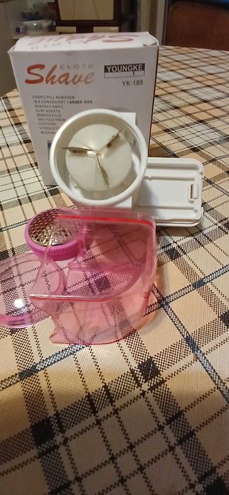 Машинка для снятия катышков.