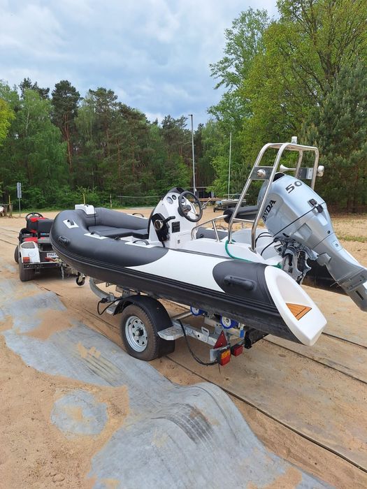 Sprzedam RiB Mer Vista 390, praktycznie nowy