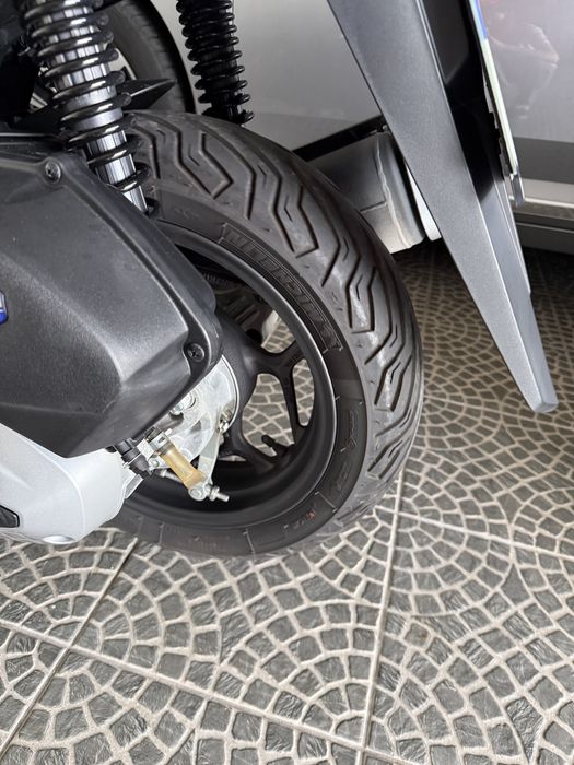 PCX 2023 - como nova