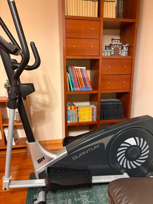 Bicicleta Elíptica BH Quantum