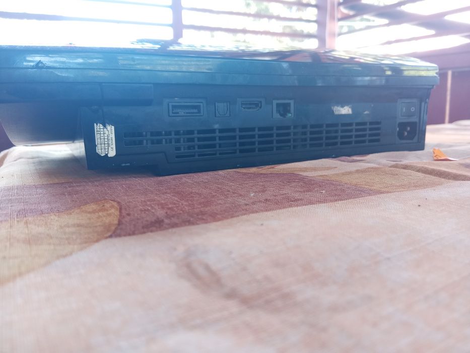 PlayStation 3 fat 1tb