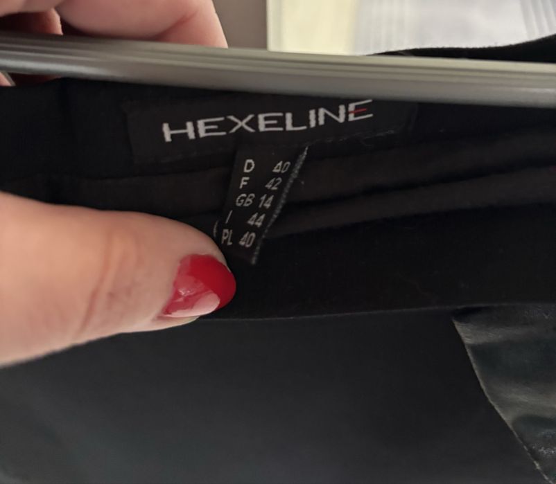 HEXELINE – elegancka czarna spódnica z podszewką