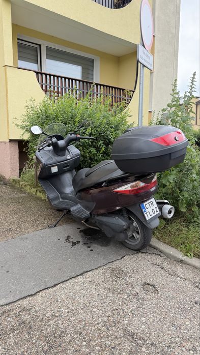 Skuter burgman 125