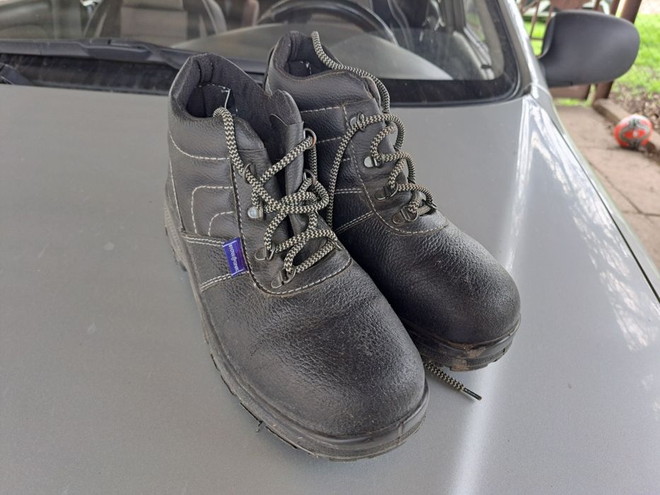 Робочі ботинки берці 39 розмір нові Восток сервис