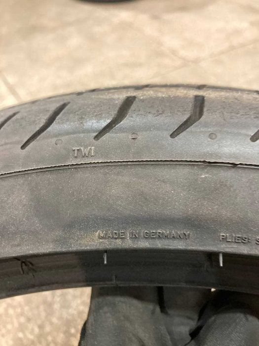 Продам літню шину 245/35 R20 Pirelli PZero