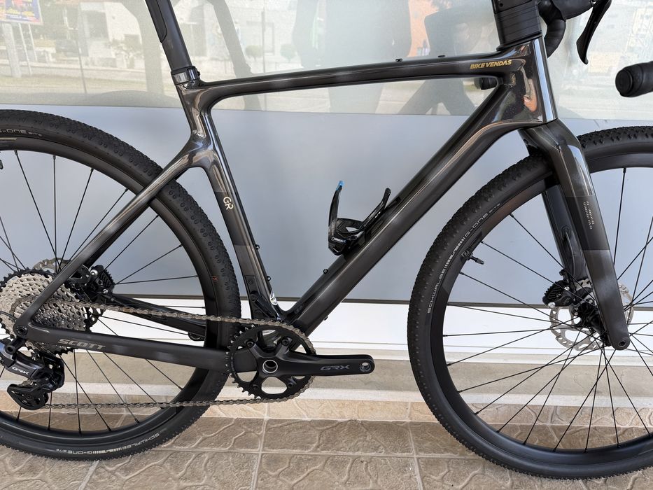 Bicicleta de Gravel Scott - Impecavel - Carbono