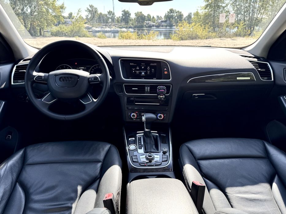 Audi Q5 2014 VIN WA1LFAFP8EA092590 фото оголошення 11 з 15