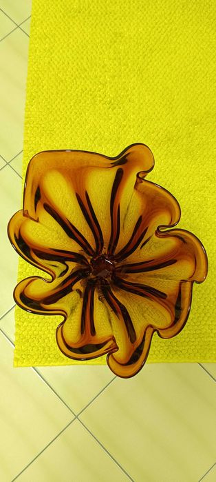 Ваза для квітів скляна