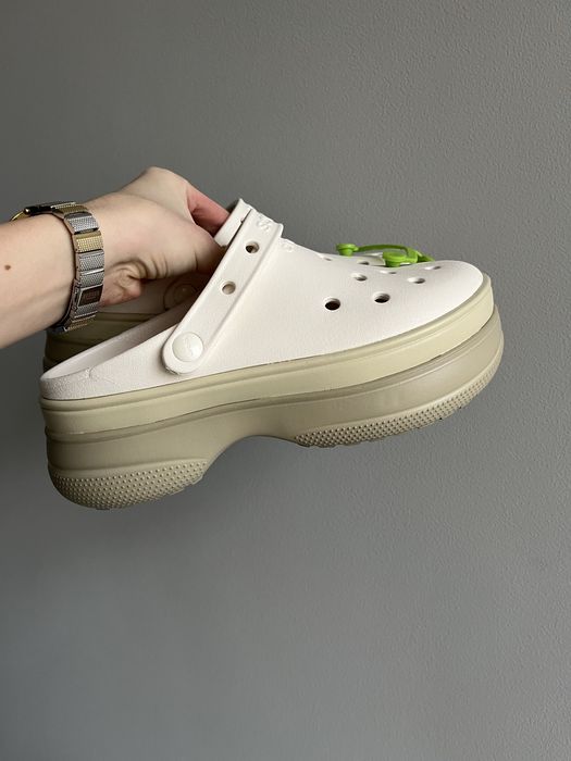 Crocs Stacked chalk крокси жіночі бежеві