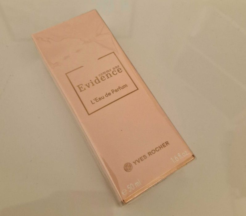 Folia Nowe Comme une EVIDENCE comme woda perfumowana rocher evidence